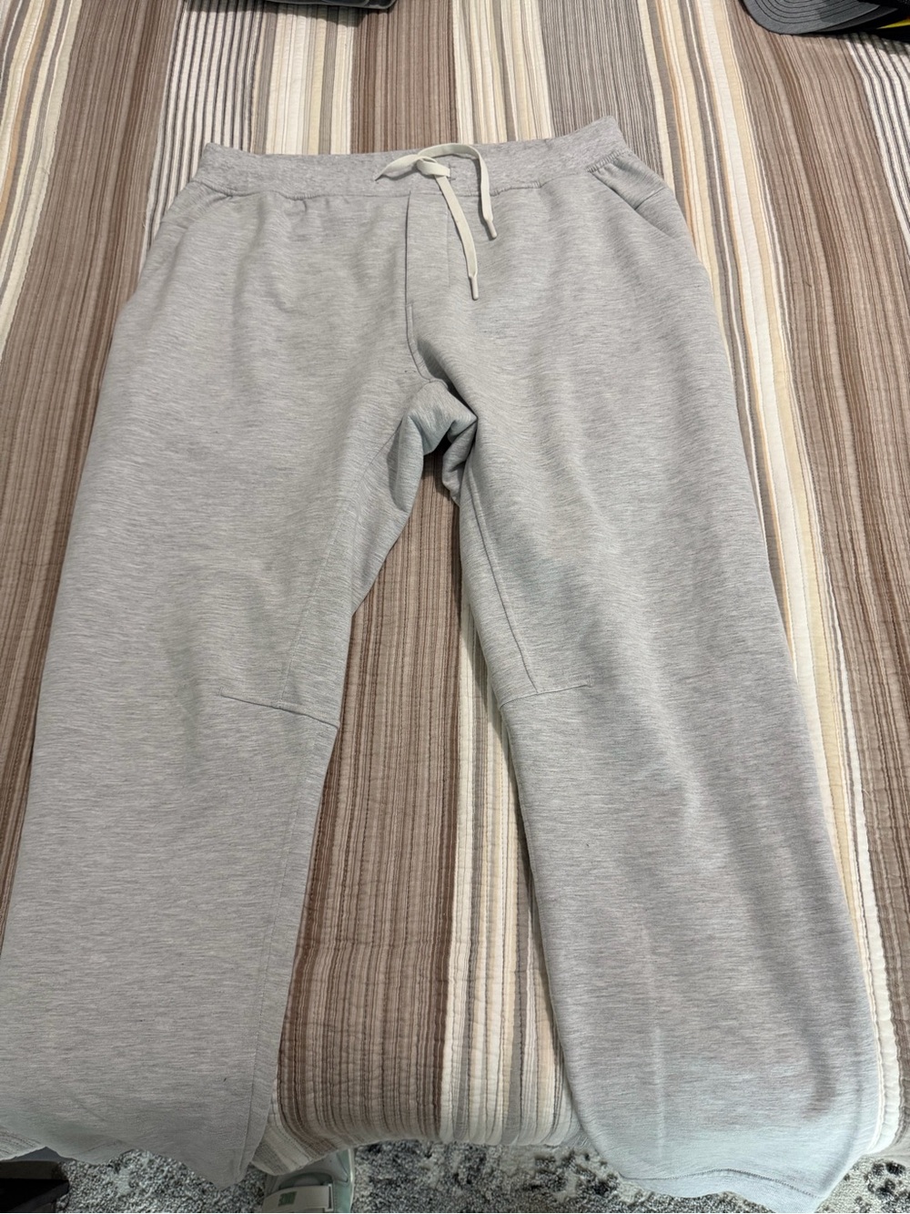 lululemon athletica Light Gray Men's Jogger Sweatpants